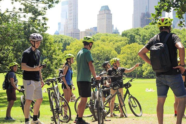 オランダ語セントラルパークバイクツアーのプライベートハイライト