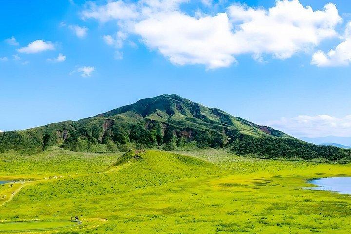 高千穂峡と阿蘇山と草千里日帰りランチ付き