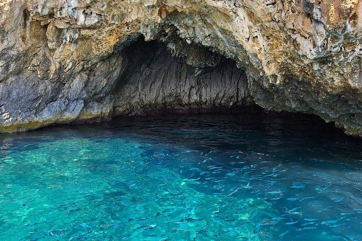 Corfu Paleokastritsa Cavernas do Mar e Stelari Beach