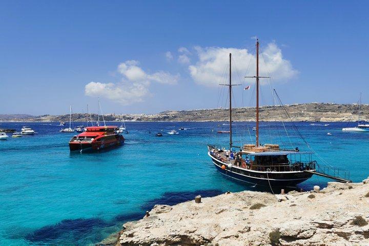 Fernandes Cruise to Blue Lagoon em Comino e Gozo