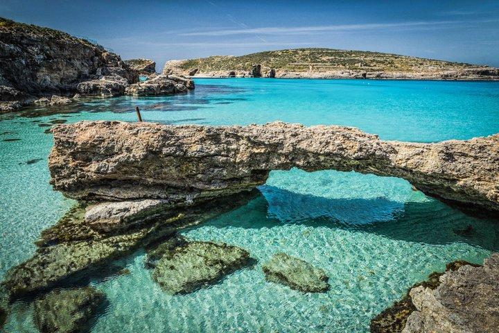 Fernandes Cruise to Blue Lagoon em Comino e Gozo