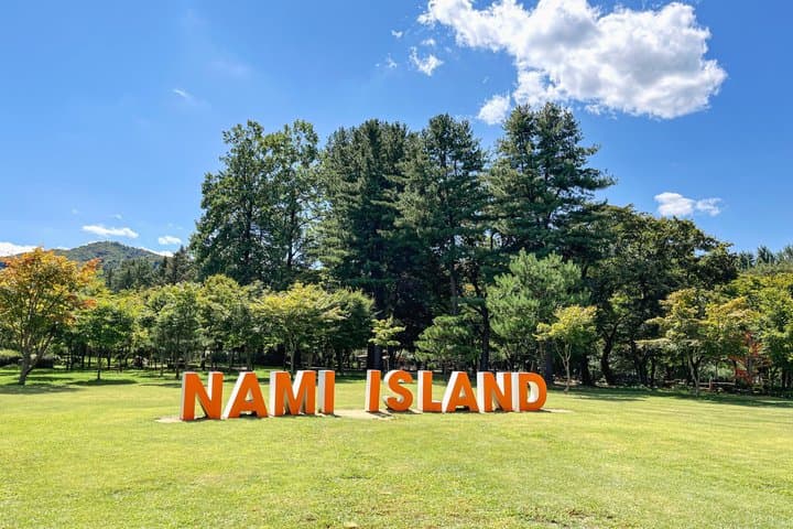 Nami Island and Petite France & Italian Village Day Trip from Seoul