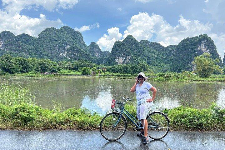 Privat Ninh Binh Day Tour Bich Dong Tam Coc Mua Cave och cykling