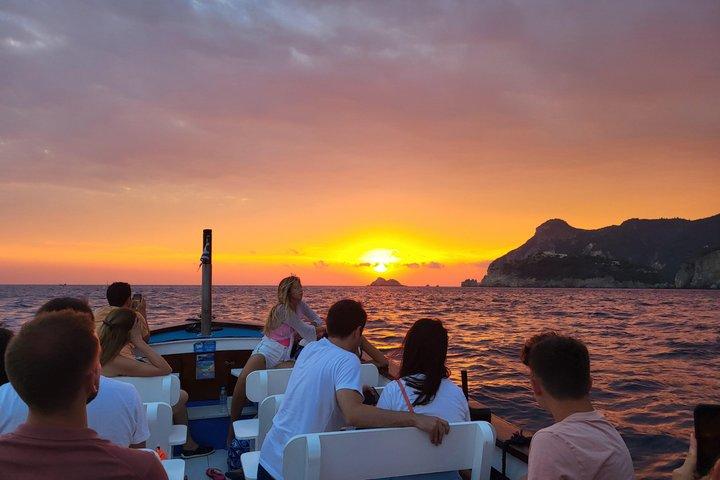 Corfu: Palaiokastritsa Sunset Tour com opção de costa
