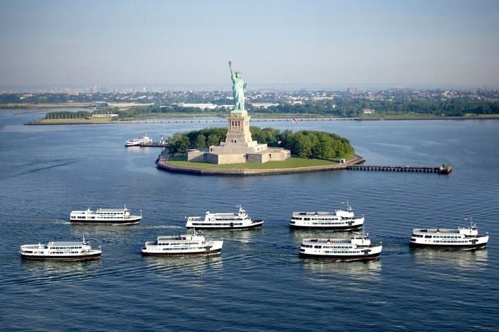 NYC Statue City Cruises: Official Statue of Liberty Ticket
