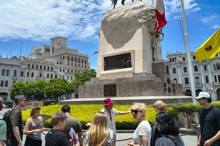 Huaca Pucllana & Centro Storico di Lima