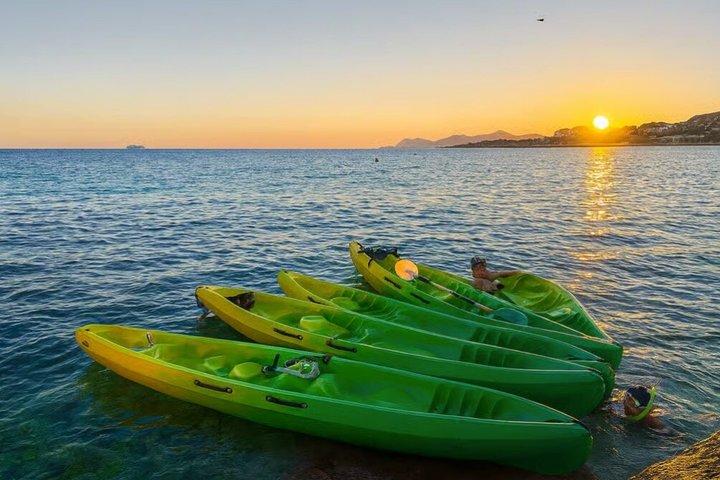 Cap d'Antibes guidet vildt eventyr og kajaksejlads, snorkling