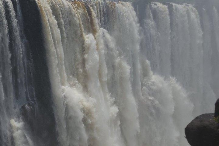 Victoria Falls Tour Privado com Guia em Zâmbia e Zimbabwe