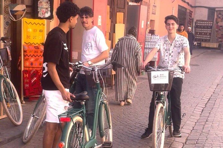 近くのマラケシュ自転車レンタルとアクティビティ