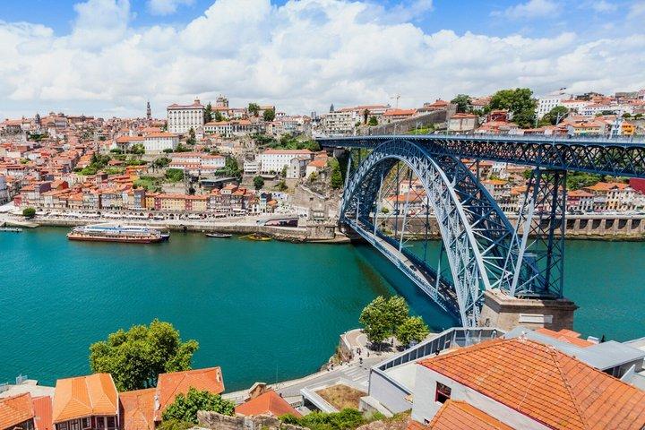 En dag i Porto: Privat Porto-dagstur med vinsmagning