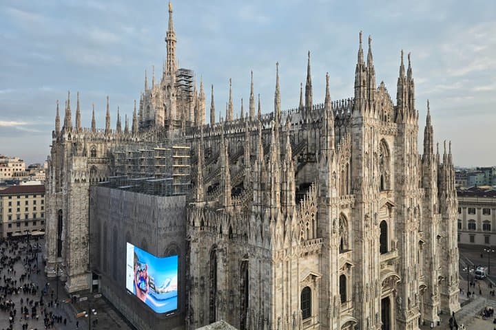Duomo di Milano Guided Tour with Rooftop Access