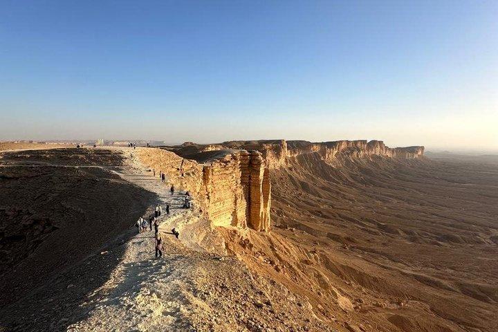 Edge of the World e Bat Cave Adventure com lanches