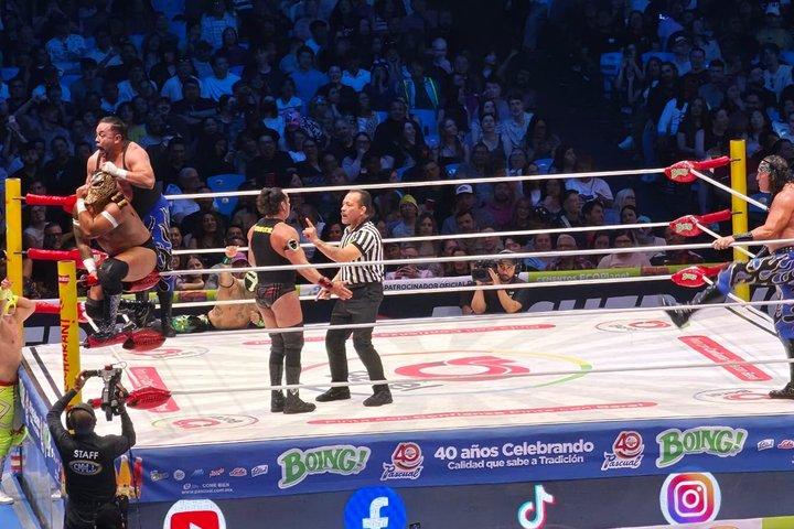 Jantar Lucha Libre dos Três Grandes no Garibaldi e Tequila
