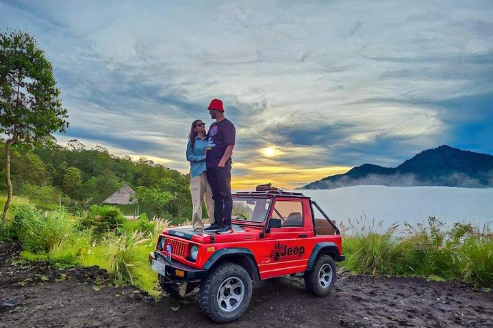 Mount Batur Sunrise Jeep met Hot Springs Tour
