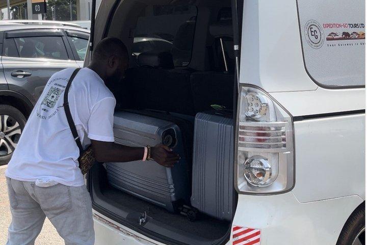 From Accra: Private Airport Transfer, Pickup & Drop-off Services