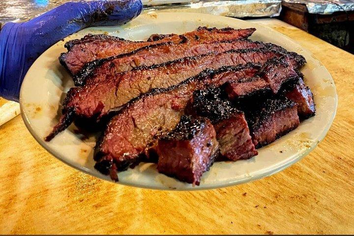 Barbecue e tour del vino da Austin (piccolo gruppo)