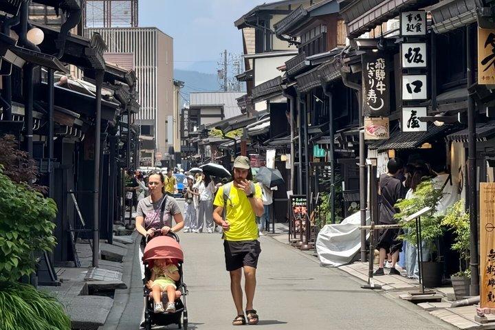 Excursão de dia inteiro de Nagoya Takayama Old Town e Shirakawa go