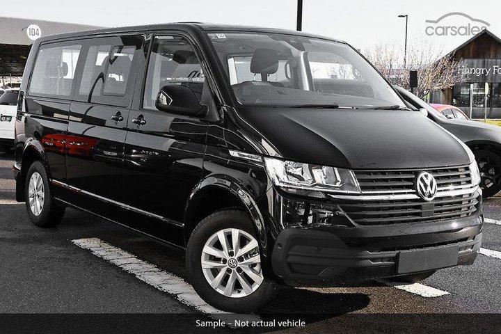 Standar MiniVan Arrivée de l'aéroport de Madrid MAD à la ville de Ségovie