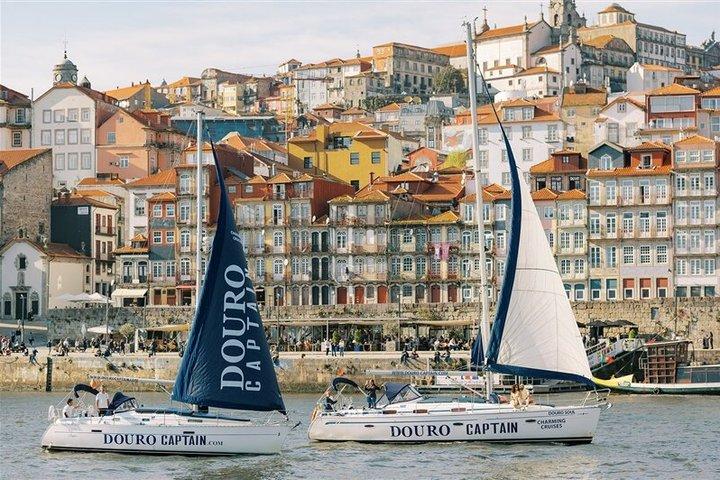 Porto : Private Douro River Sailing Cruise com Port Wine
