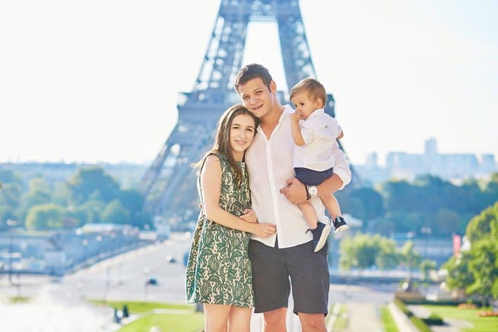Paris: Eiffel Tower Photo Shoot