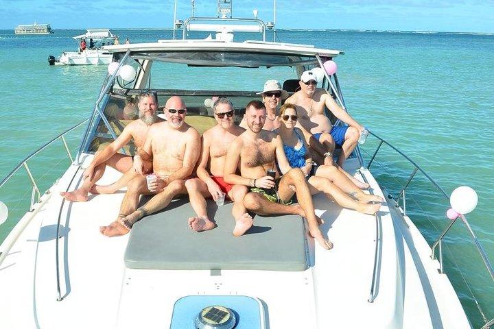 Tour privato in barca a Punta Cana con Open Bar