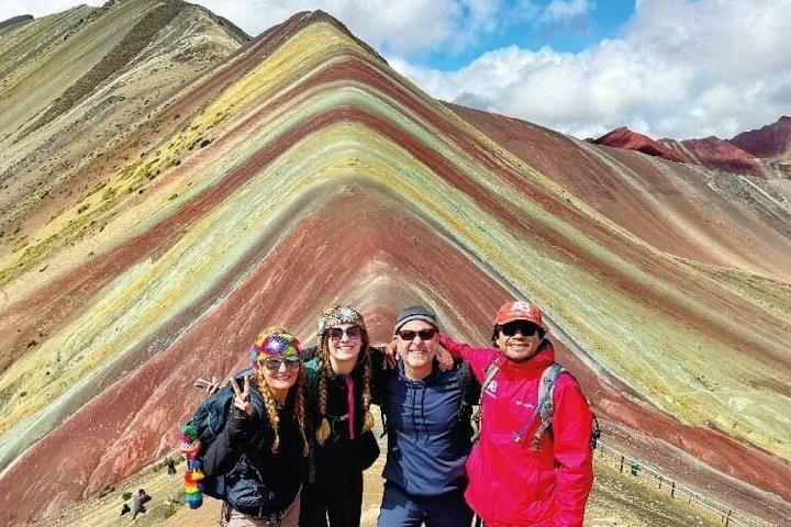 Excursion privée en montagne arc-en-ciel au départ d'Ollantaytambo ou Urubamba