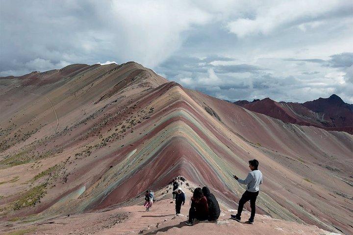 Excursion privée en montagne arc-en-ciel au départ d'Ollantaytambo ou Urubamba