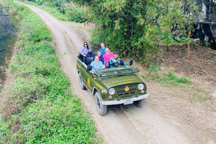 Ninh Binh Hightlight & Hidden Gem from Hanoi with Skip-The-Line