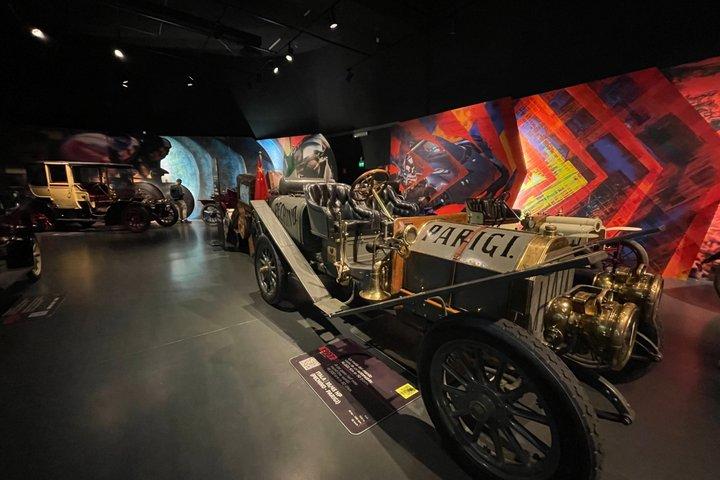 Turim: Visita guiada ao Museu do Automóvel (MAUTO)