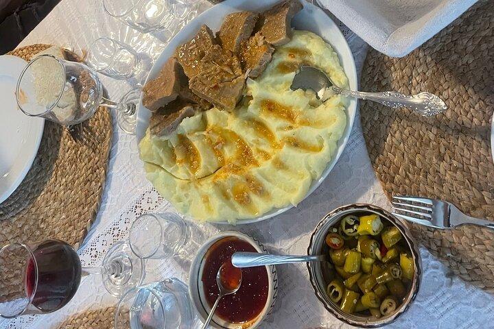 Bukarest hem middag; Autentiska rumänska mat med en lokal familj