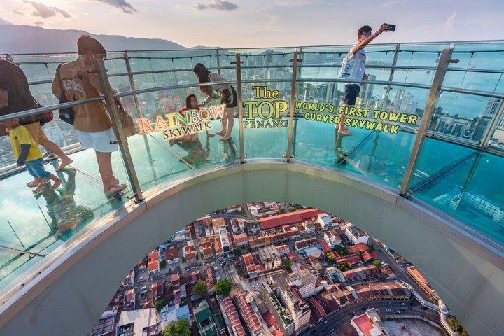 トップコムタルペナン展望台とレインボースカイウォークチケット
