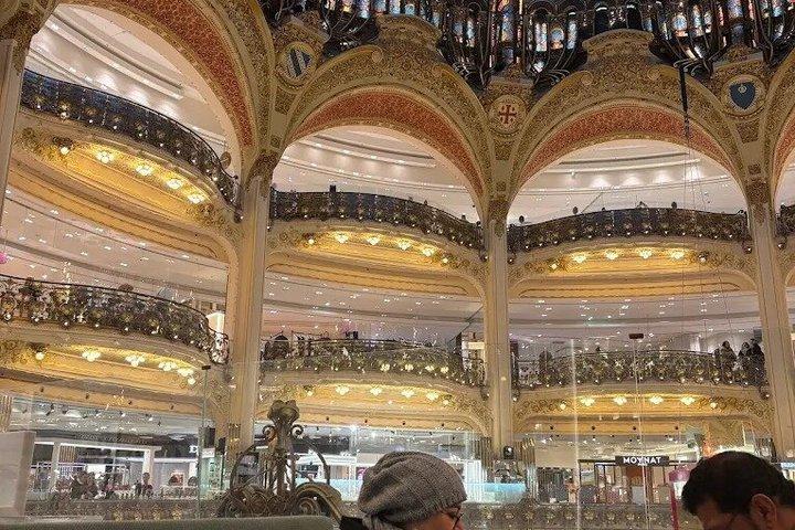 Galeries Lafayette Franse Wijn & Kaasproeverij met Sommelier