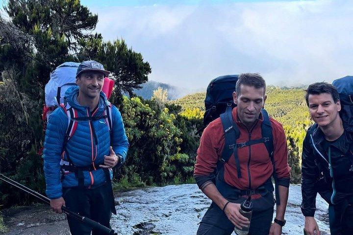 Ruta del marangu por el Kilimanjaro