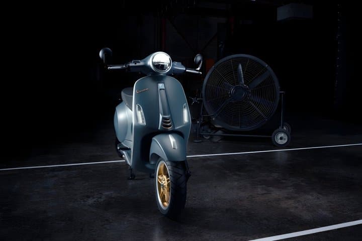 Lake Como Vespa Rental 2hour Self Drive Italian Scooter Adventure