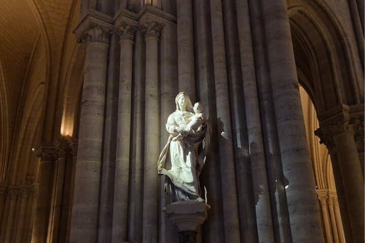 Notre Dame Cathedral Evening Interior and Exterior Guided Tour
