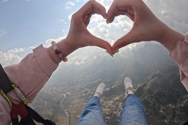 Dalat Tandem Paragliding Experience from Langbiang Peak