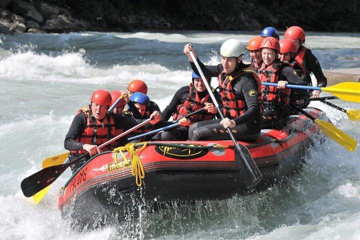 Kathmandu–Pokhara 3 - Tagesabenteuer : Rafting , Paragliding & Bungee