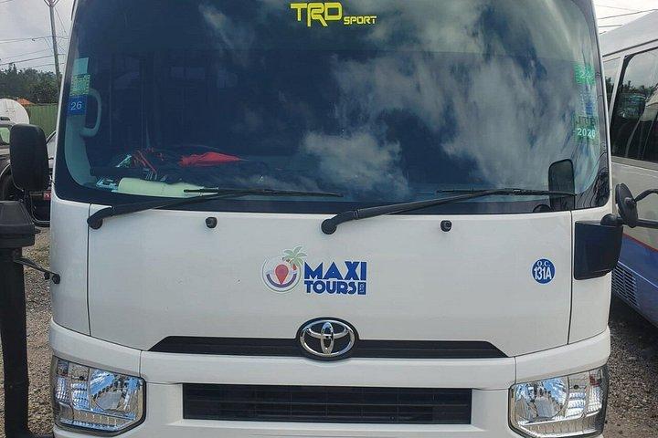 モンテゴベイからすべてのホテルとAirbnbへのプライベート送迎