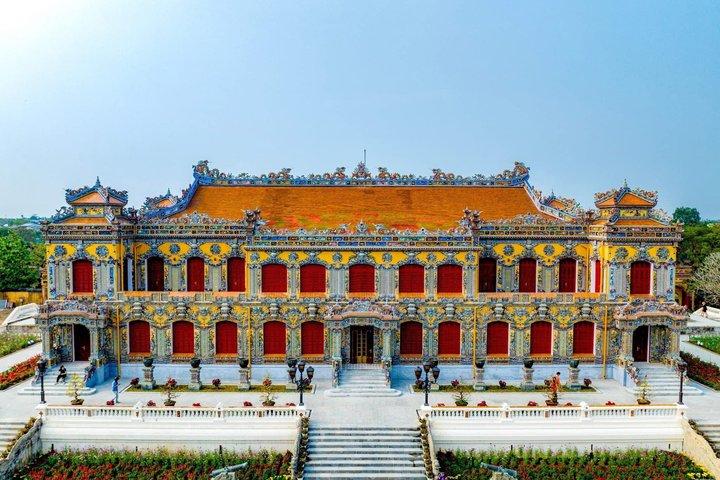 プライベートドライバーによる色相市内ツアーフレキシブル&カスタム旅程