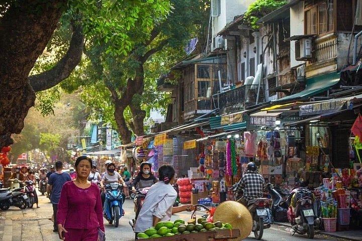 Private Hanoi Cycling Sightseeing & Street Food Tour By Bike
