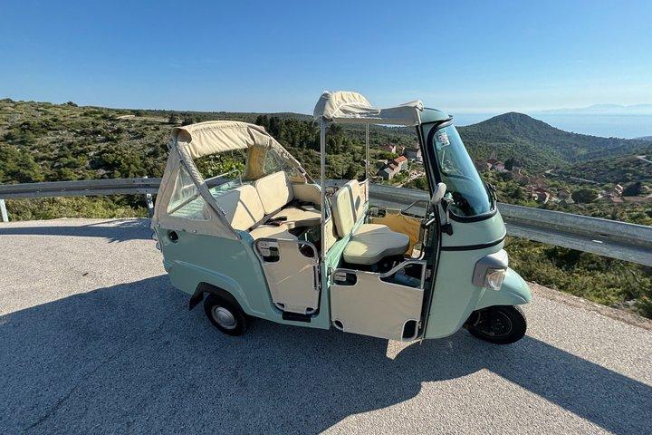 Visite privée Stari Grad Tuk Tuk avec dégustation de vin