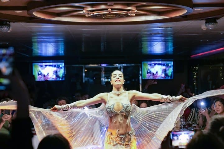 Istanbul Bosphorus Dinner Cruise Turkish Show and Private Table