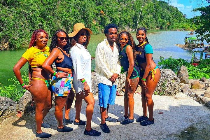 Forsränning och shopping från Riu Ocho Rios