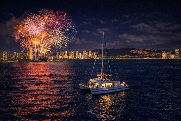 Waikiki Freitag Feuerwerk Bootsfahrt ab Oahu