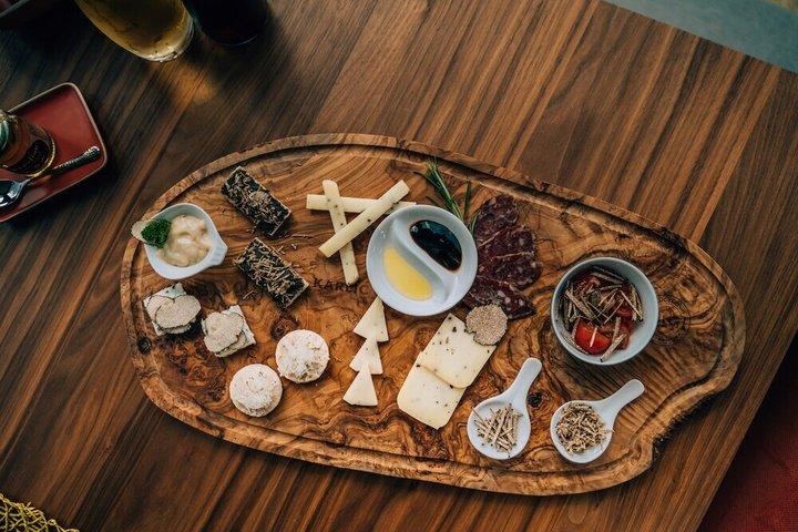 Guided Museum Tour and Tasting Experience