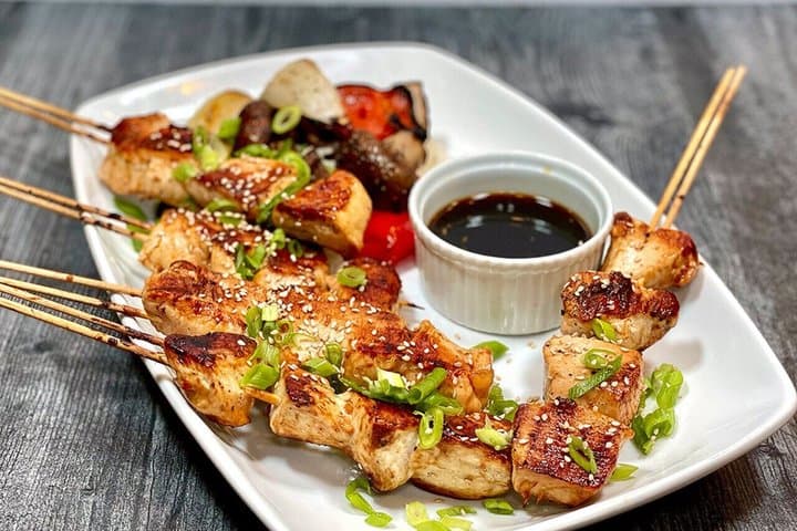 Tokyo Food Tour: Hidden Gems, Street Food & Local Markets