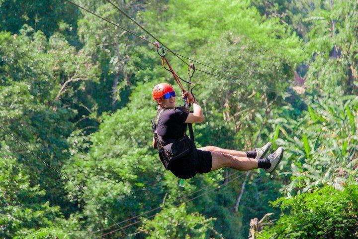 Sky Hawk Zipline Experience i Chiang Mai