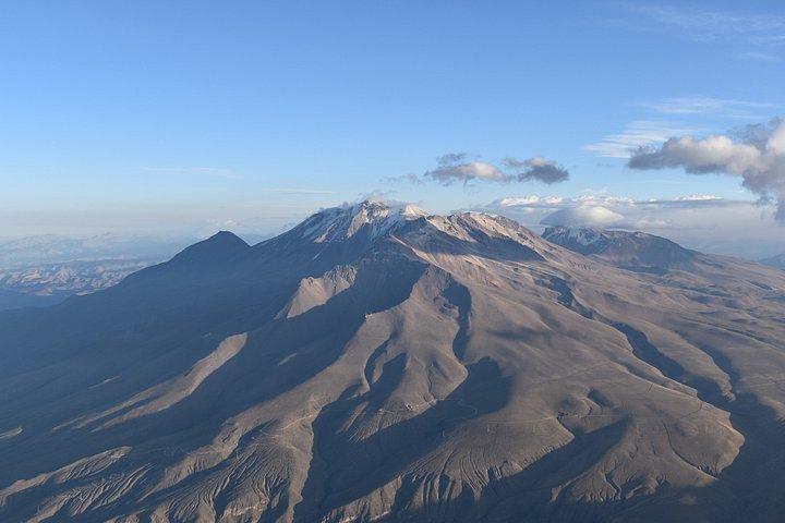 2 Days Chachani Volcano Trekking in Arequipa