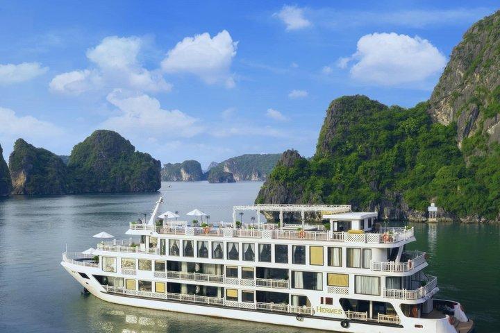 2D1N Hermes Luxus in Ha Long Bay mit eigenem Balkon Hütte