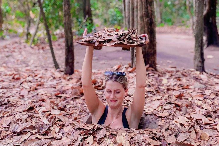 South Vietnam Cu Chi Tunnels & Delta do Mekong
